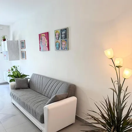 Apartment Withe